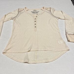 Cream colored long sleeve Henley pullover top by Tumbleweed Ranch size small